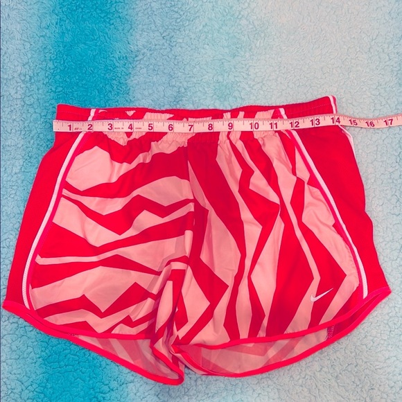 🔥Nike Red and Pink Athletic Shorts🔥 - Picture 3 of 7